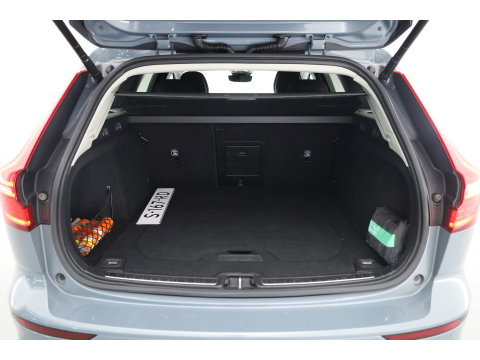 Volvo V60 2.0 B3 Core | Prijs rijklaar | Trekhaak | Camera | ACC | 4x Stoel + stuuverw. |