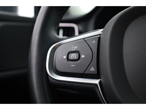 Volvo V60 2.0 B3 Core | Prijs rijklaar | Trekhaak | Camera | ACC | 4x Stoel + stuuverw. |