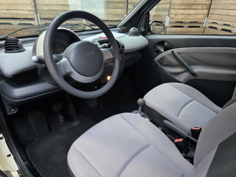 Smart Fortwo Coupé 0.7 pure LM Volledig onderhouden!