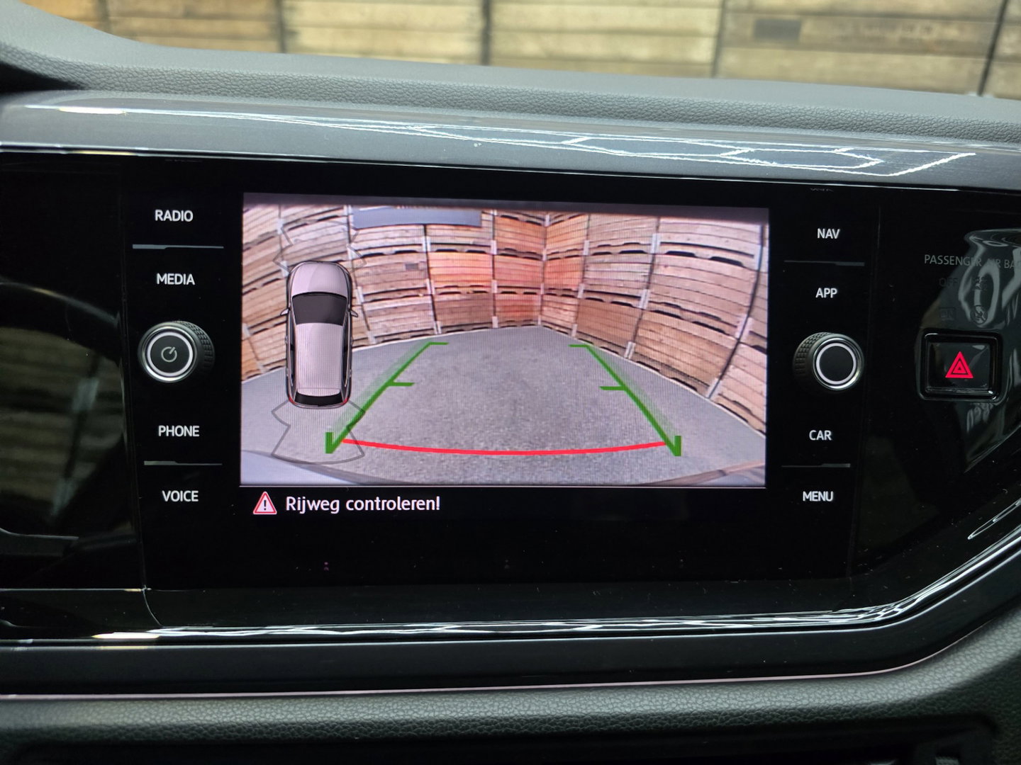 Volkswagen Polo 1.0 TSI Highline Business R Pano Full Led VCP Camera Keyless Clima 17"LM