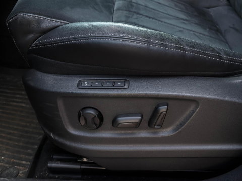 Škoda Karoq 1.5 TSI ACT Style DSG Panodak Alcantara Trekhaak