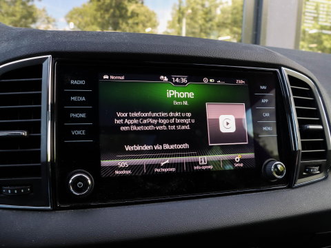 Škoda Karoq 1.5 TSI ACT Style DSG Panodak Alcantara Trekhaak