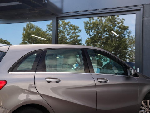 Mercedes-Benz B-Klasse 200 Automaat Clima Navi Carplay slechts 72.745km!