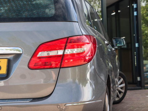 Mercedes-Benz B-Klasse 200 Automaat Clima Navi Carplay slechts 72.745km!