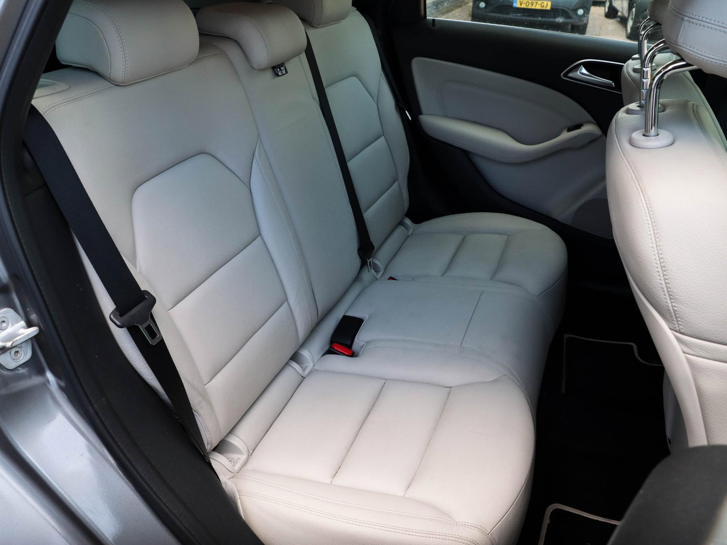 Mercedes-Benz B-Klasse 200 Automaat Clima Navi Carplay slechts 72.745km!