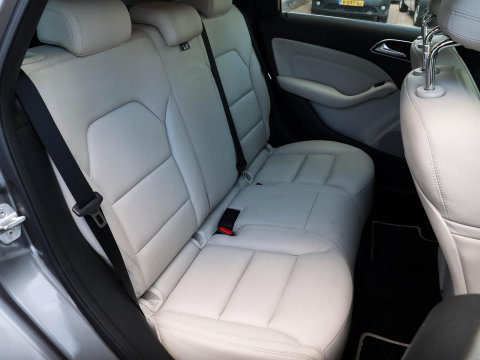 Mercedes-Benz B-Klasse 200 Automaat Clima Navi Carplay slechts 72.745km!