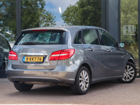 Mercedes-Benz B-Klasse 200 Automaat Clima Navi Carplay slechts 72.745km!