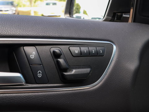 Mercedes-Benz B-Klasse 200 Automaat Clima Navi Carplay slechts 72.745km!