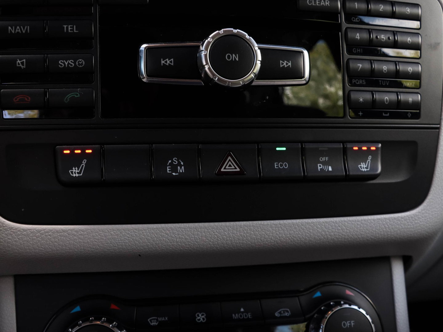 Mercedes-Benz B-Klasse 200 Automaat Clima Navi Carplay slechts 72.745km!