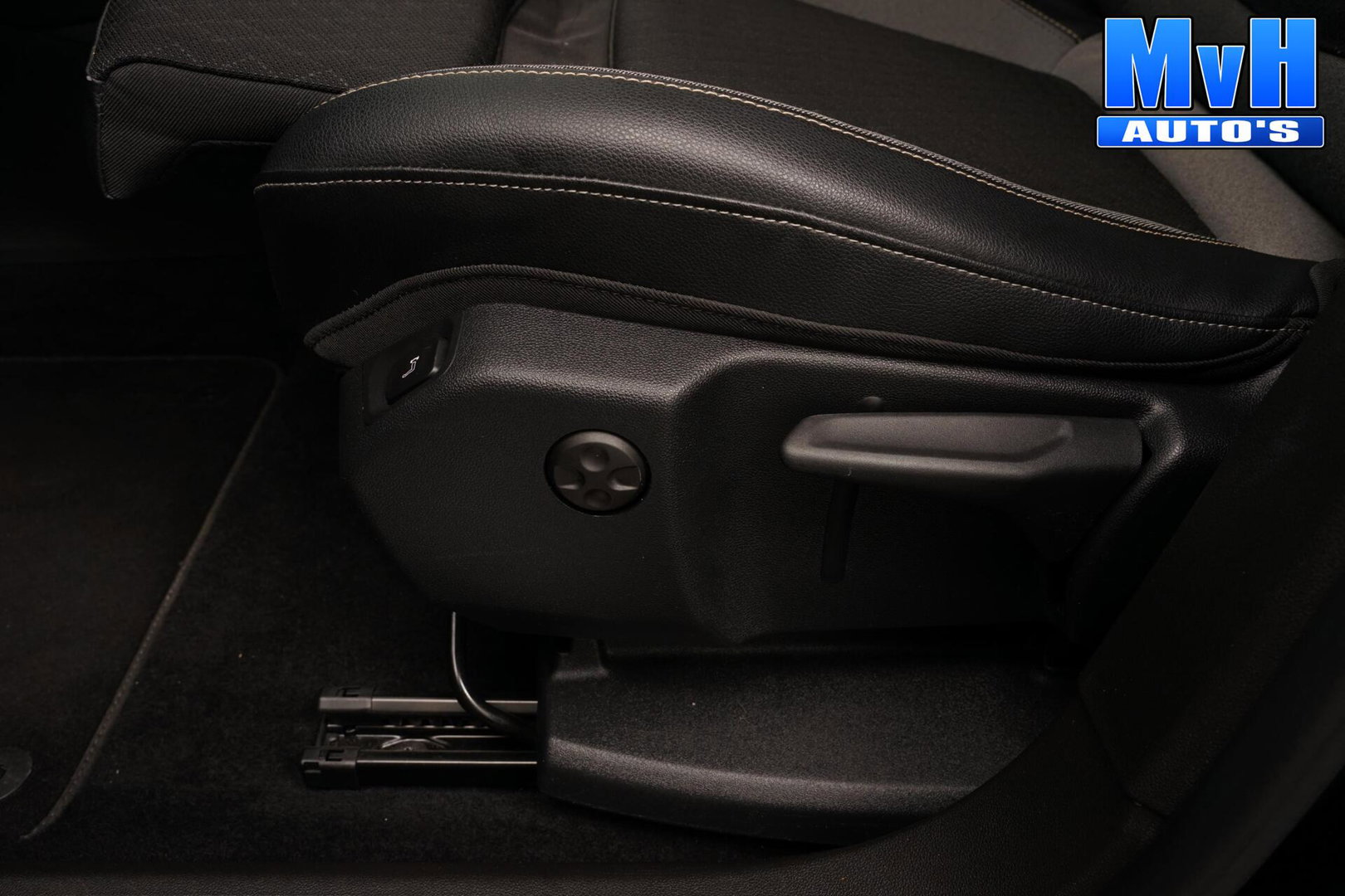 Opel Grandland X 1.2 Turbo Ultimate|LUXE!|360°CAM|TREKH|NAP