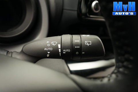 Toyota Yaris Cross 1.5 Hybrid business|CAMERA|ADAP.CRUISE|LED
