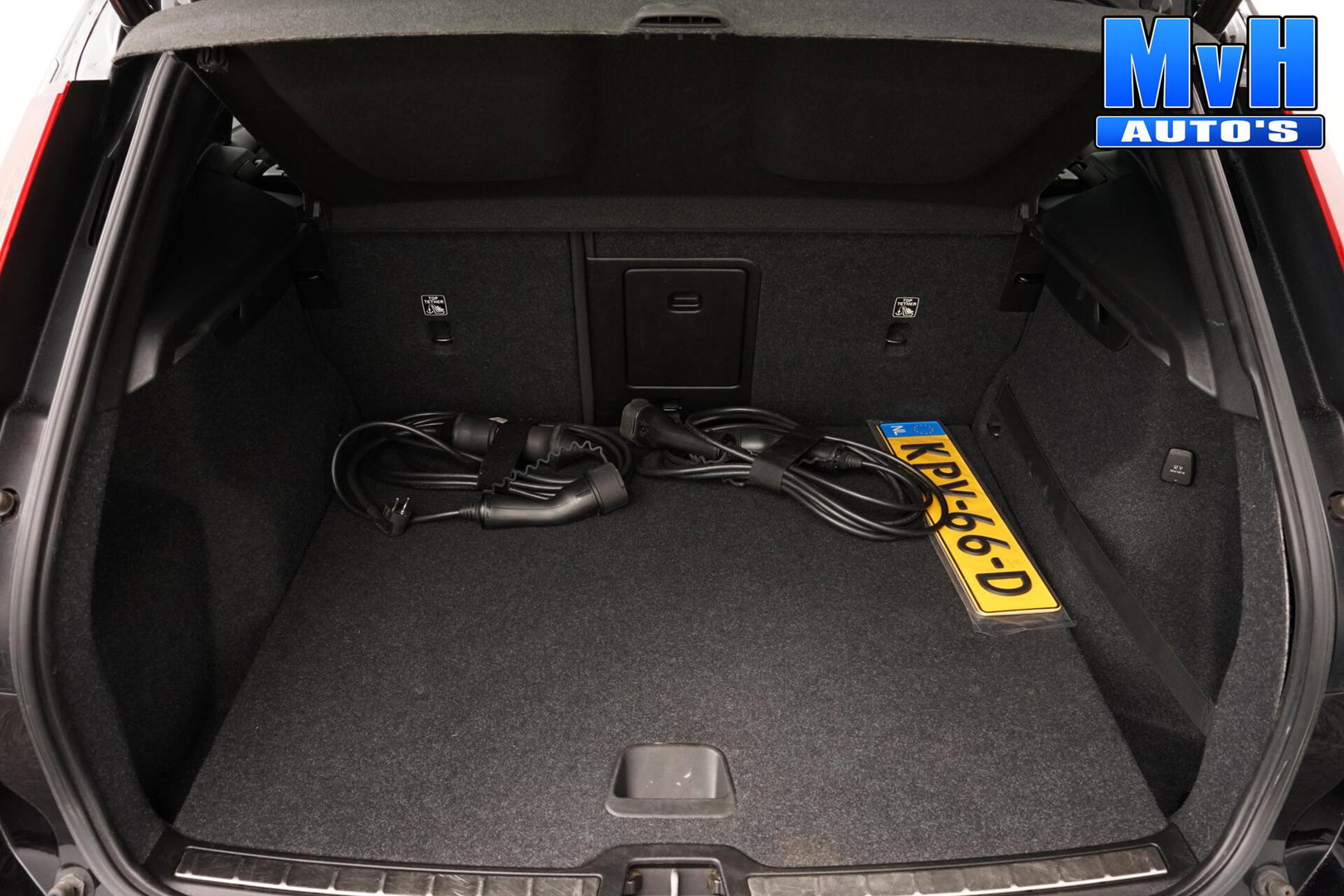 Volvo XC40 1.5 T5 PHEV R-Design|H/K|STUUR.STOELVW|CAM|SOH86%