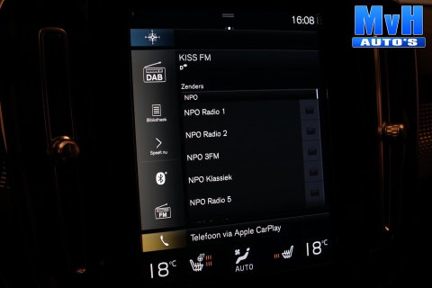 Volvo XC40 1.5 T5 PHEV R-Design|H/K|STUUR.STOELVW|CAM|SOH86%
