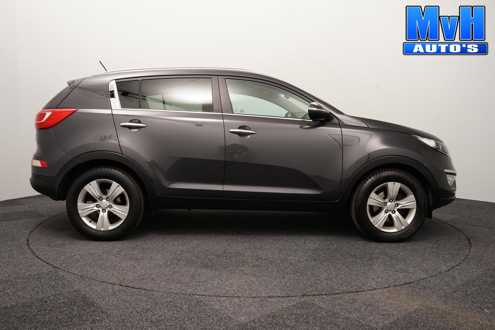 Kia Sportage 1.6 GDI 20th Anniversary|CAM|NAV|TREKHAAK|LED