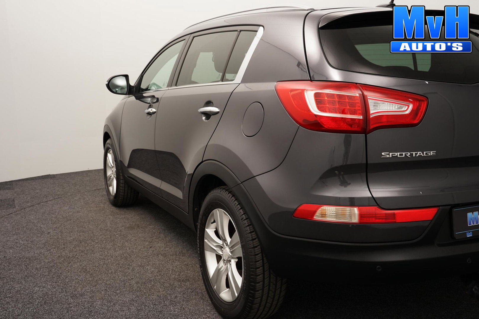 Kia Sportage 1.6 GDI 20th Anniversary|CAM|NAV|TREKHAAK|LED