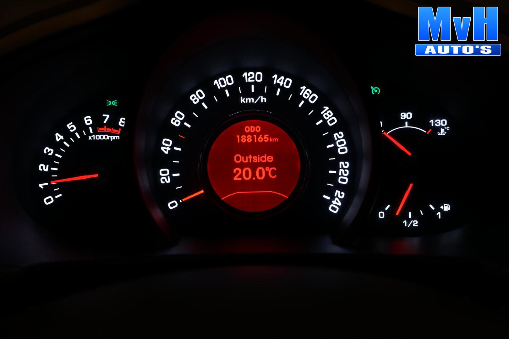 Kia Sportage 1.6 GDI 20th Anniversary|CAM|NAV|TREKHAAK|LED