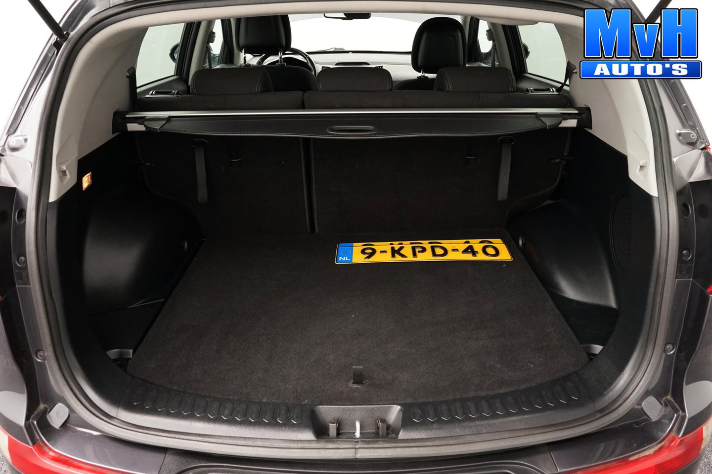 Kia Sportage 1.6 GDI 20th Anniversary|CAM|NAV|TREKHAAK|LED