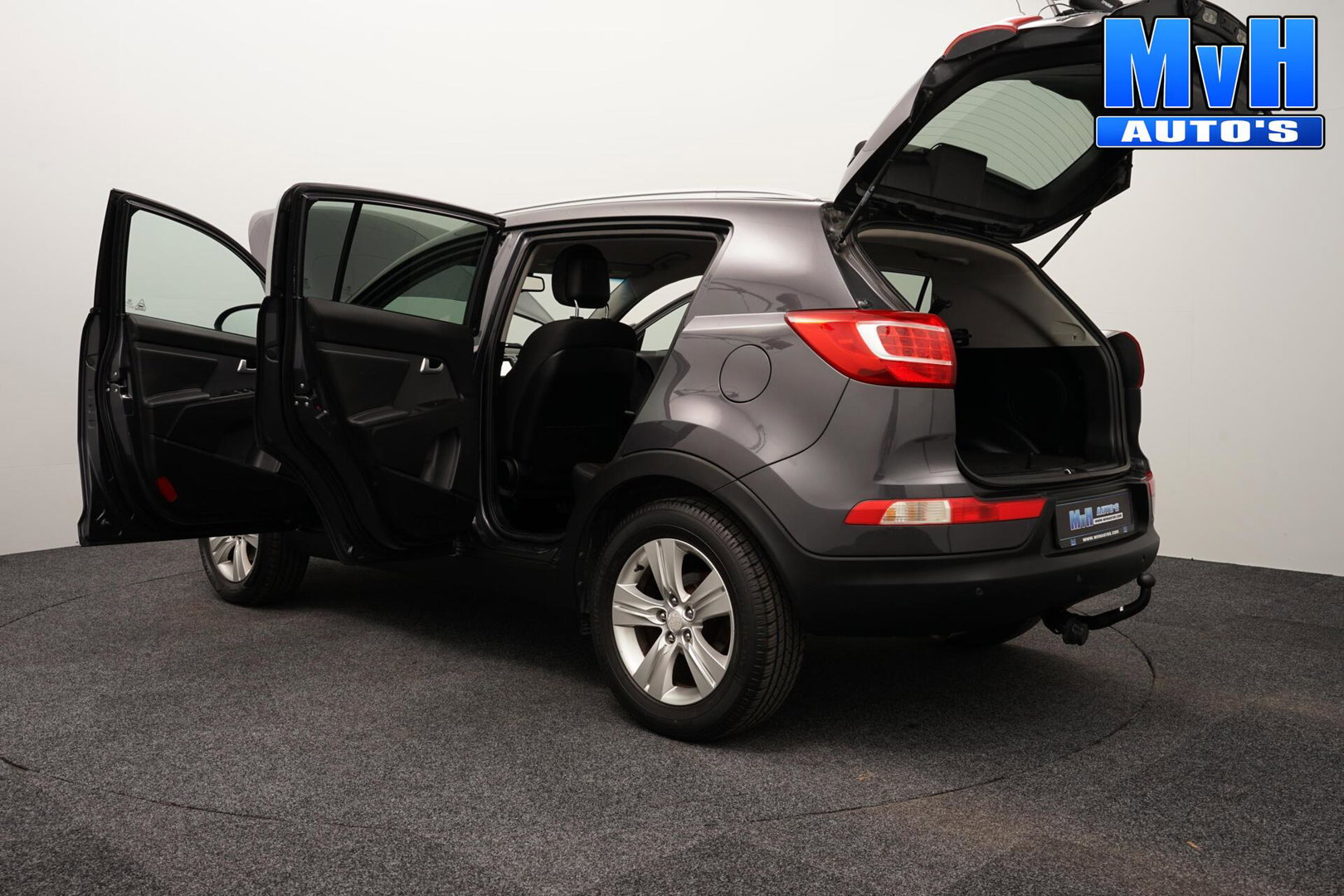 Kia Sportage 1.6 GDI 20th Anniversary|CAM|NAV|TREKHAAK|LED