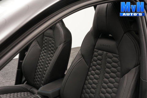 Lynk & Co 01 1.5 PHEV|FULL BLACK XL|ZWARTE.HEMEL|LEER|PANO