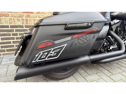 Harley Davidson 103 FLHXS Street Glide Special streetglide