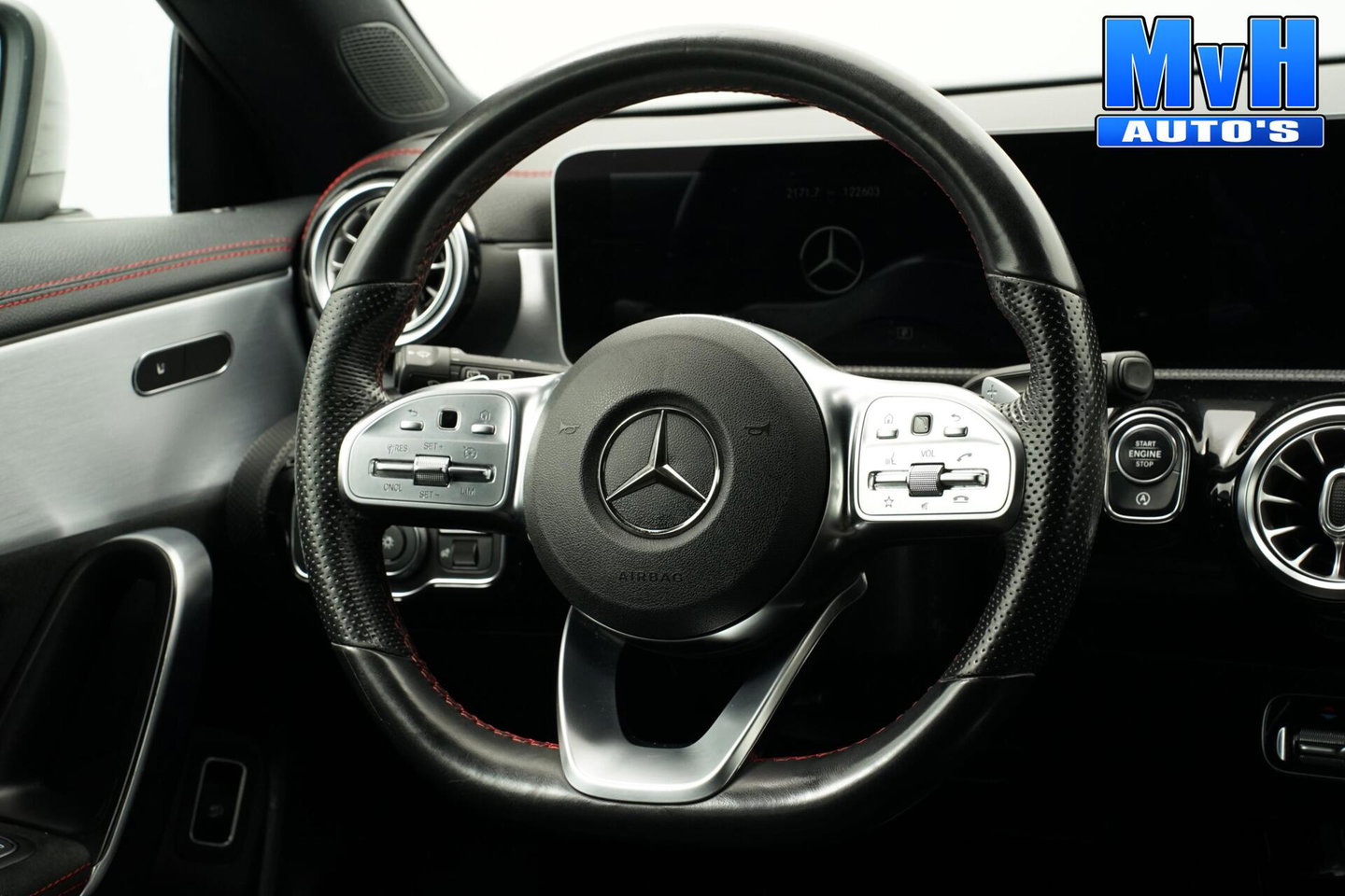 Mercedes-Benz CLA Shooting Brake 180 Business Solution AMG