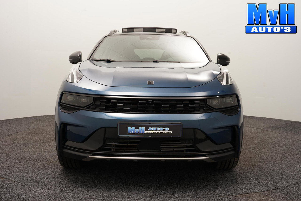 Lynk & Co 01