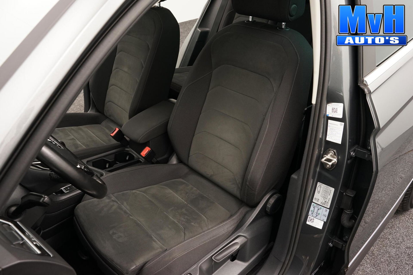 Volkswagen Tiguan 1.4 TSI ACT|PANO|MATRIX-LED|TREKH|ACC|NAP