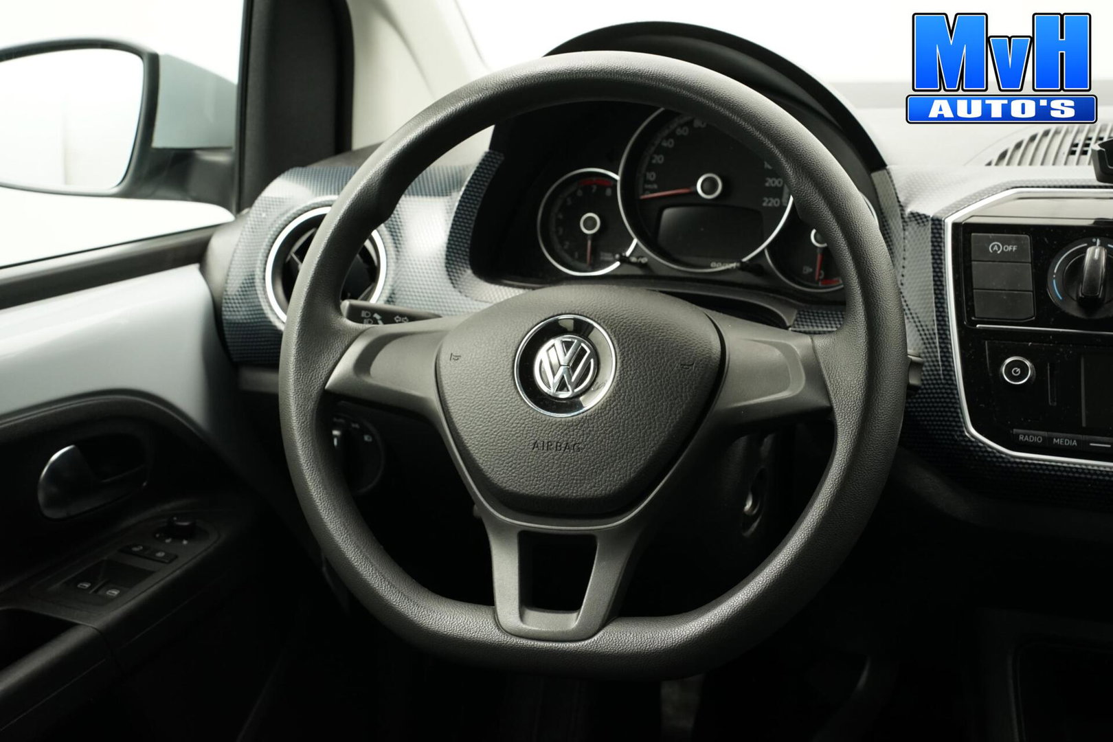 Volkswagen up! 1.0 BMT move up!|BLUETOOTH|AIRCO|DAB|ORG.NL
