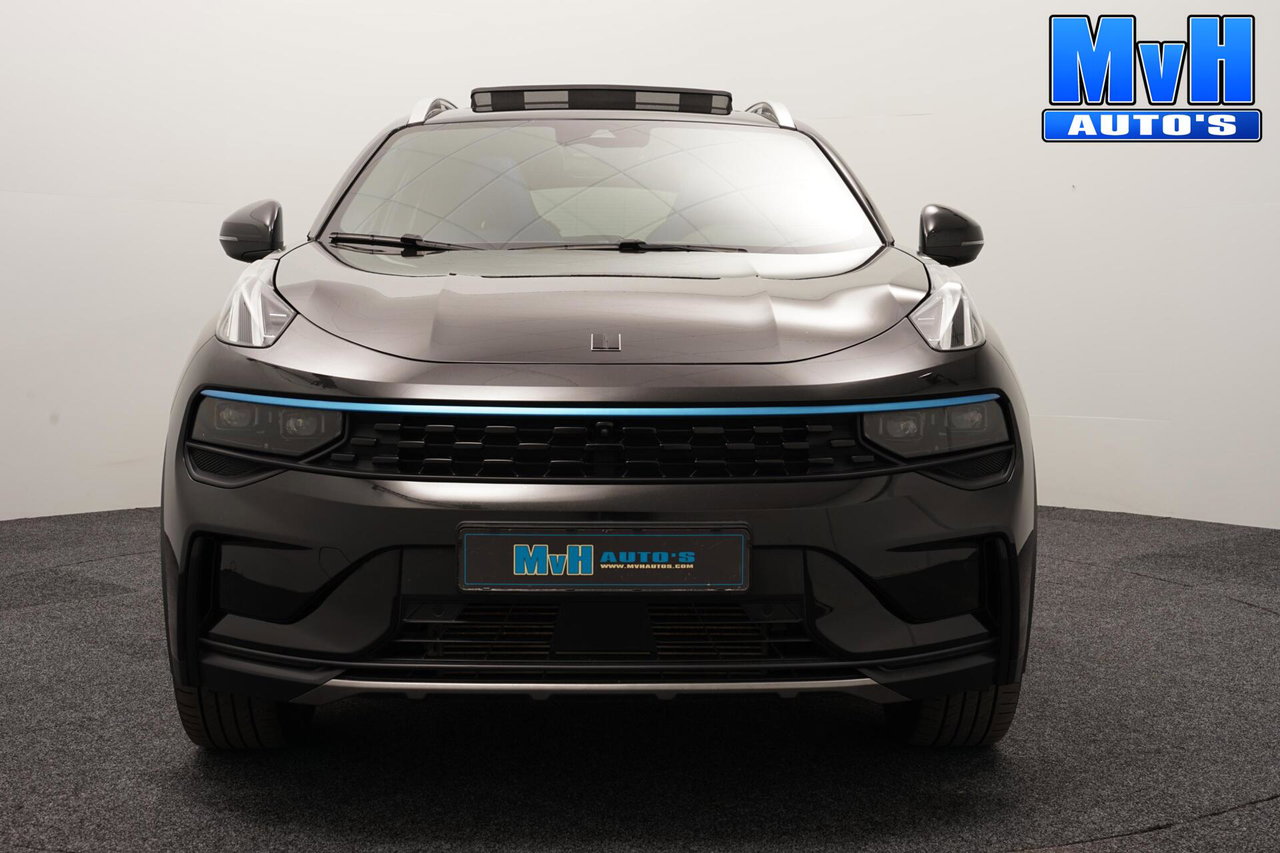 Lynk & Co 01