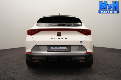 CUPRA Formentor 1.4 TSI PHEV|KUIPSTOEL|PANO|STOEL/STUUR.VERW|SOH97%
