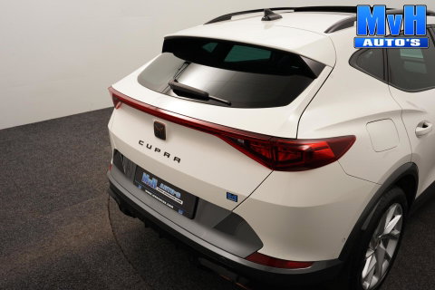 CUPRA Formentor 1.4 TSI PHEV|KUIPSTOEL|PANO|STOEL/STUUR.VERW|SOH97%