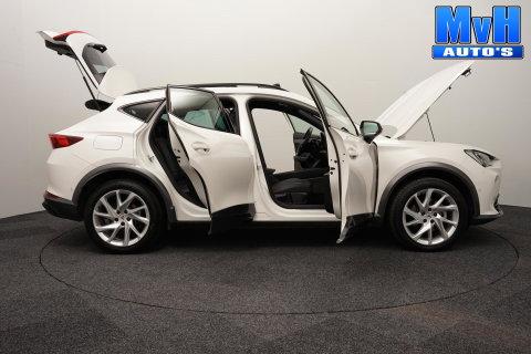 CUPRA Formentor 1.4 TSI PHEV|KUIPSTOEL|PANO|STOEL/STUUR.VERW|SOH97%