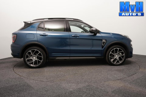 Lynk & Co 01 1.5 PHEV|FULL BLACK|LEER|360°|PANO|262PK|SOH97%