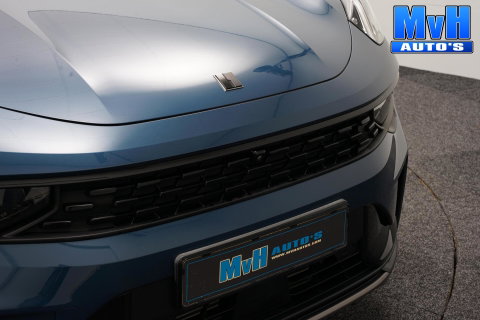 Lynk & Co 01 1.5 PHEV|FULL BLACK|LEER|360°|PANO|262PK|SOH97%