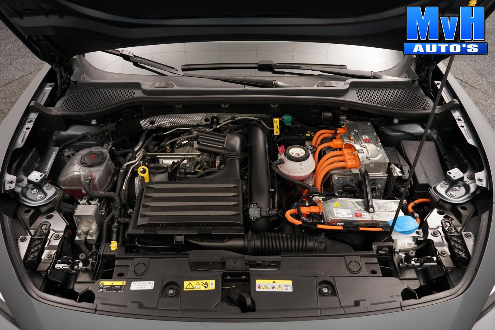CUPRA Formentor 1.4 PHEV VZ Performance|PANO|KUIPST|TREKH|SOH98%