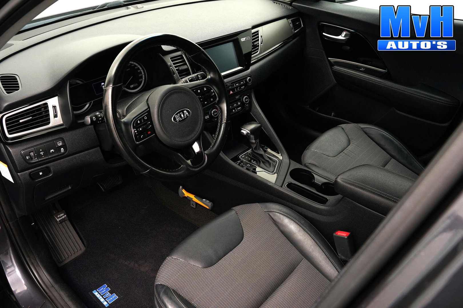 Kia Niro 1.6 GDi Hybrid DynamicLine|CARPLAY|NAVI|CAMERA|LED