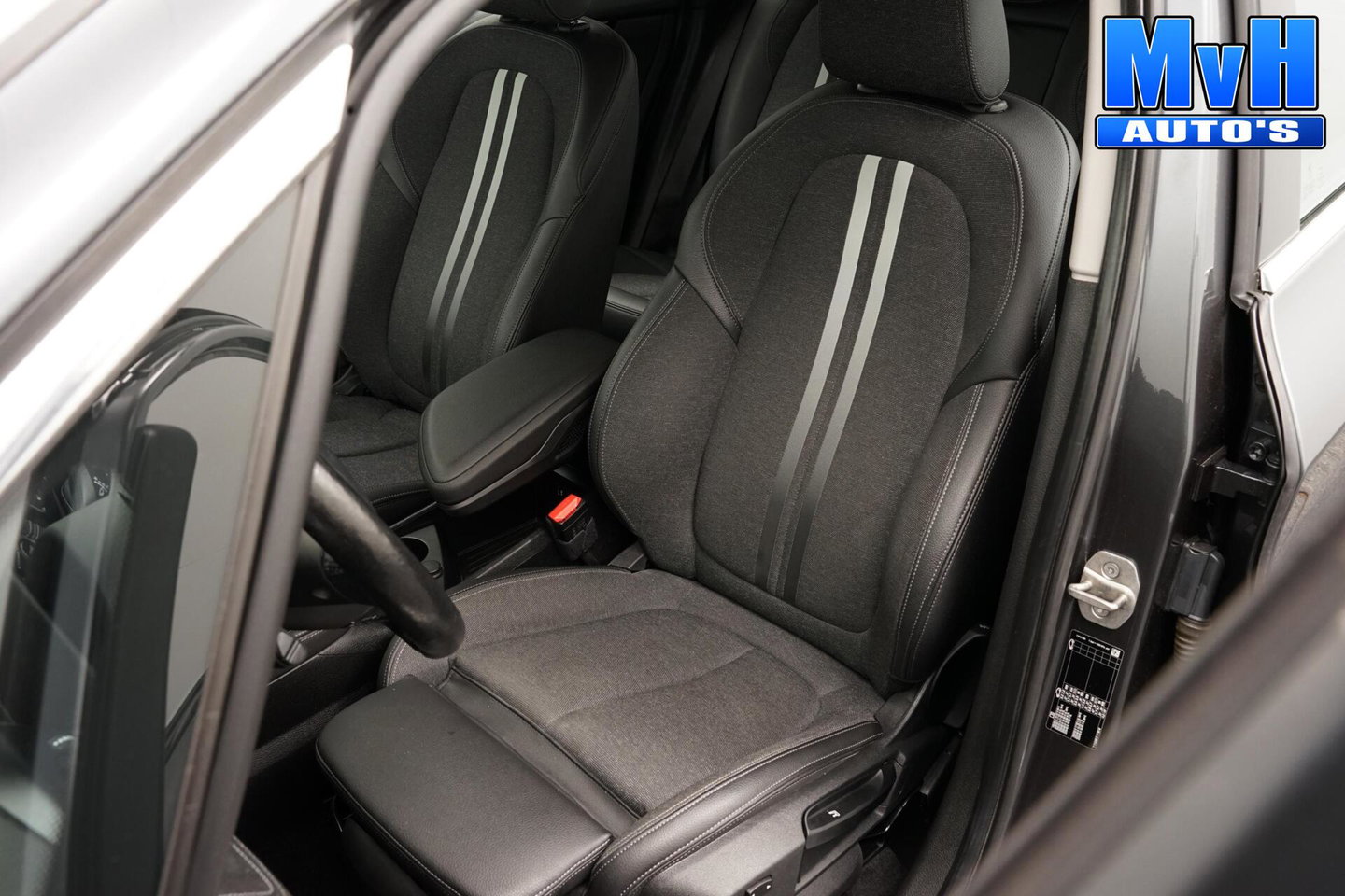 BMW 2 Serie Active Tourer 218i Business Edition|SPORTSTOEL