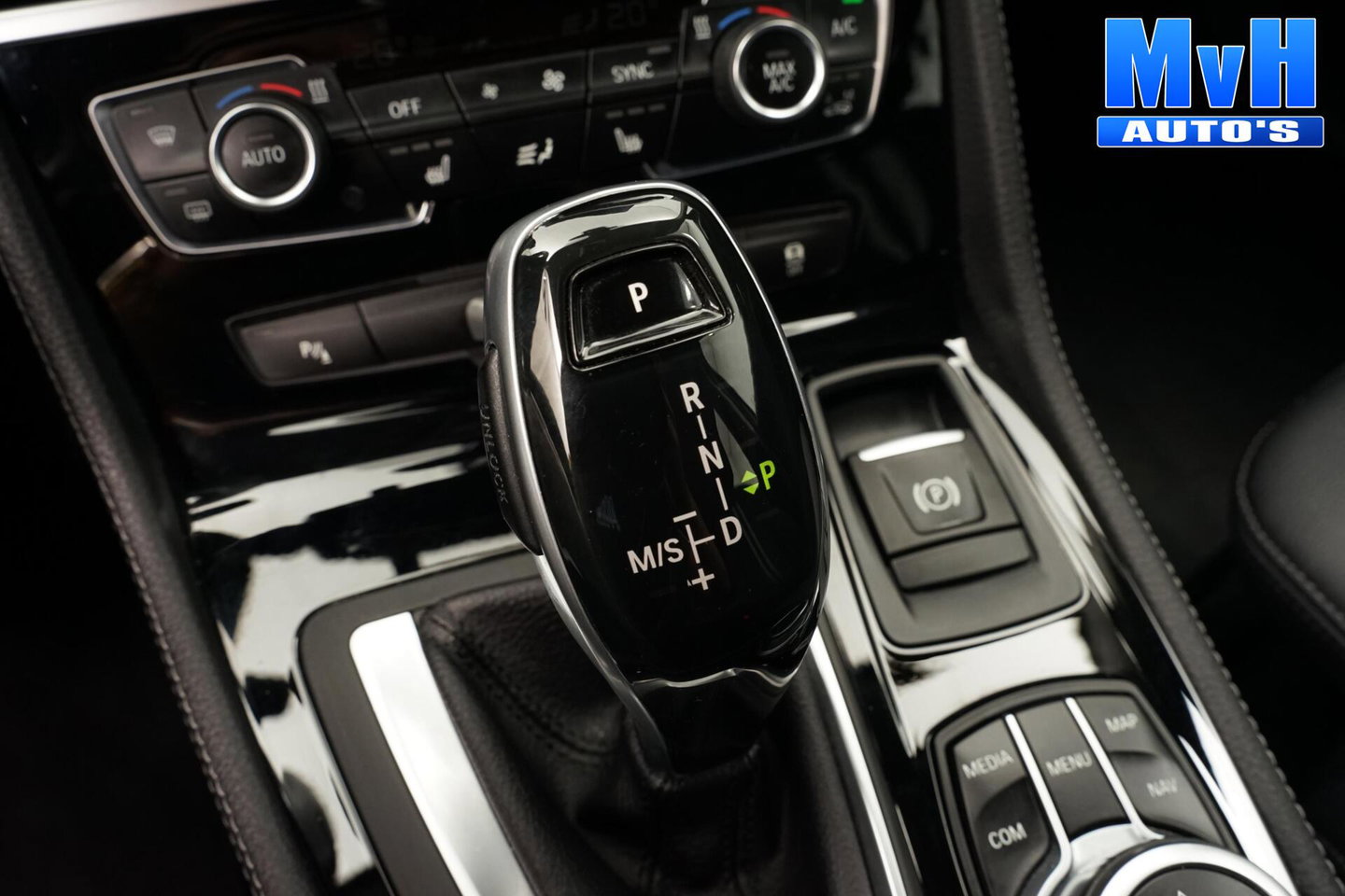 BMW 2 Serie Active Tourer 218i Business Edition|SPORTSTOEL