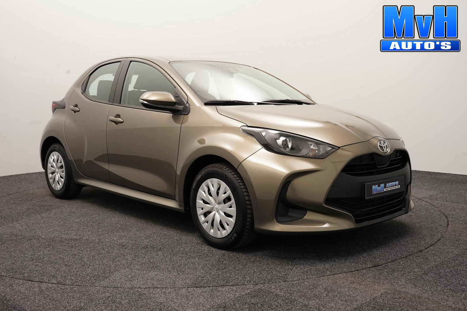 Toyota Yaris 1.5 VVT-i Active|CAMERA|ADAP.CRUISE|CARPLAY|NAP