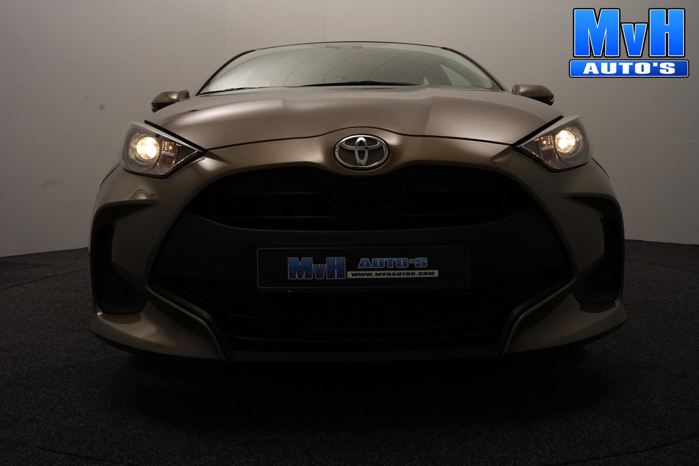 Toyota Yaris 1.5 VVT-i Active|CAMERA|ADAP.CRUISE|CARPLAY|NAP