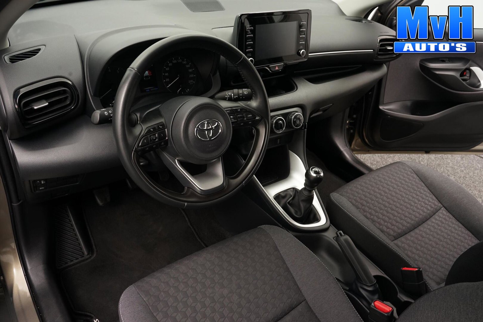 Toyota Yaris 1.5 VVT-i Active|CAMERA|ADAP.CRUISE|CARPLAY|NAP