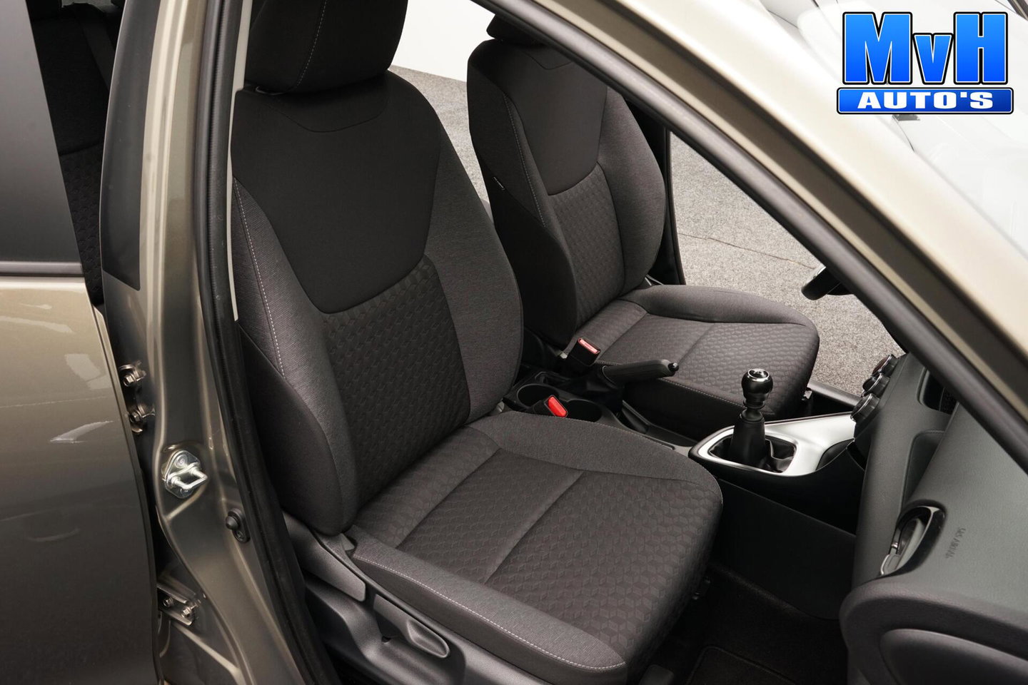 Toyota Yaris 1.5 VVT-i Active|CAMERA|ADAP.CRUISE|CARPLAY|NAP