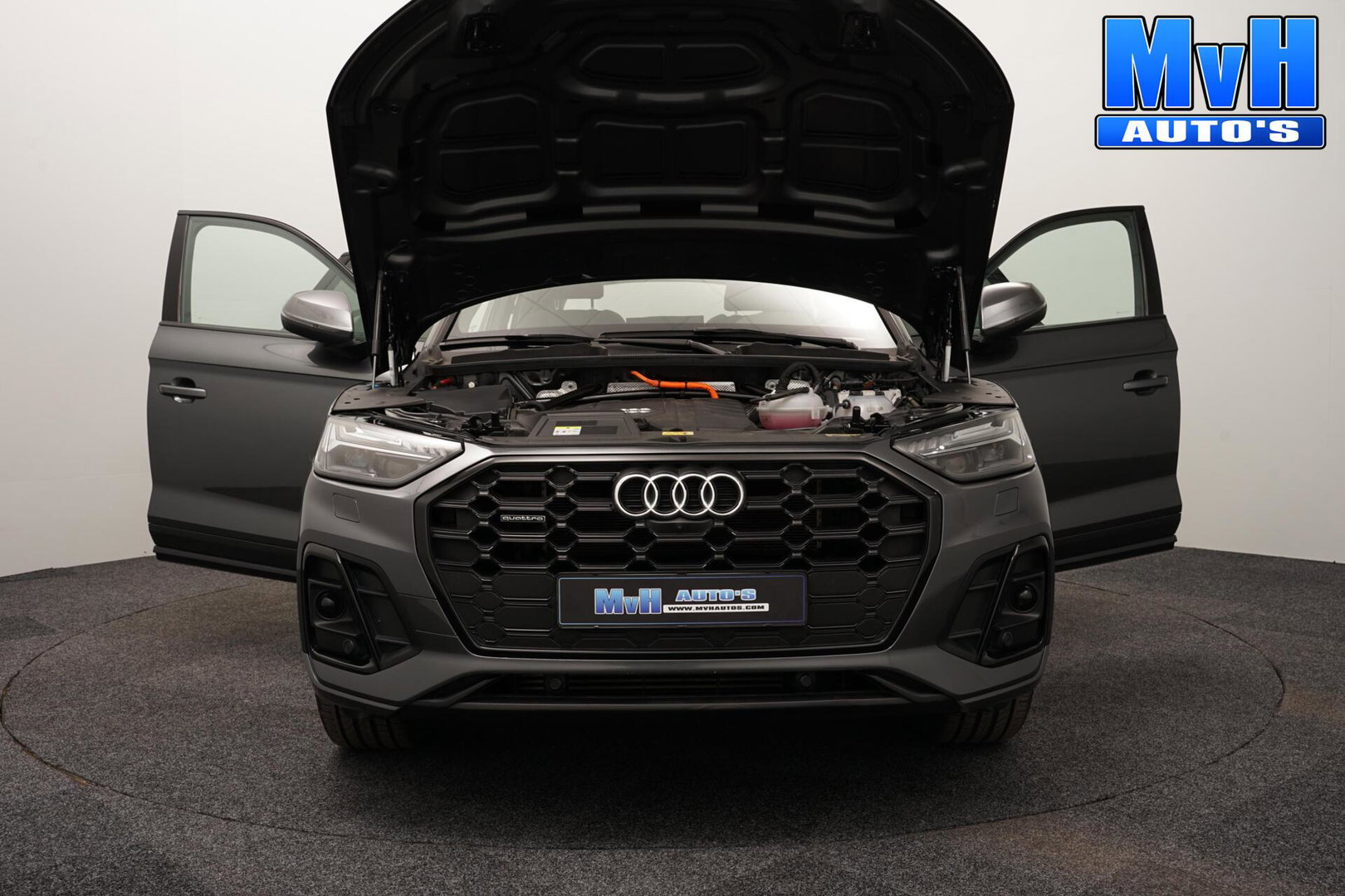 Audi Q5 50 TFSI e S Ed. PHEV|Quattro|PANO|B&O|360°CAM|MATRIX|SOH91%