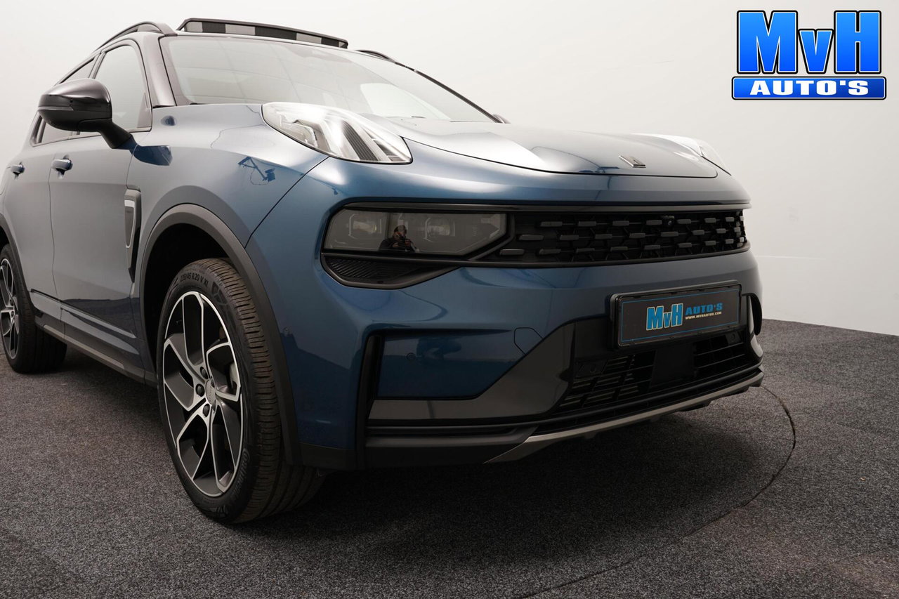 Lynk & Co 01