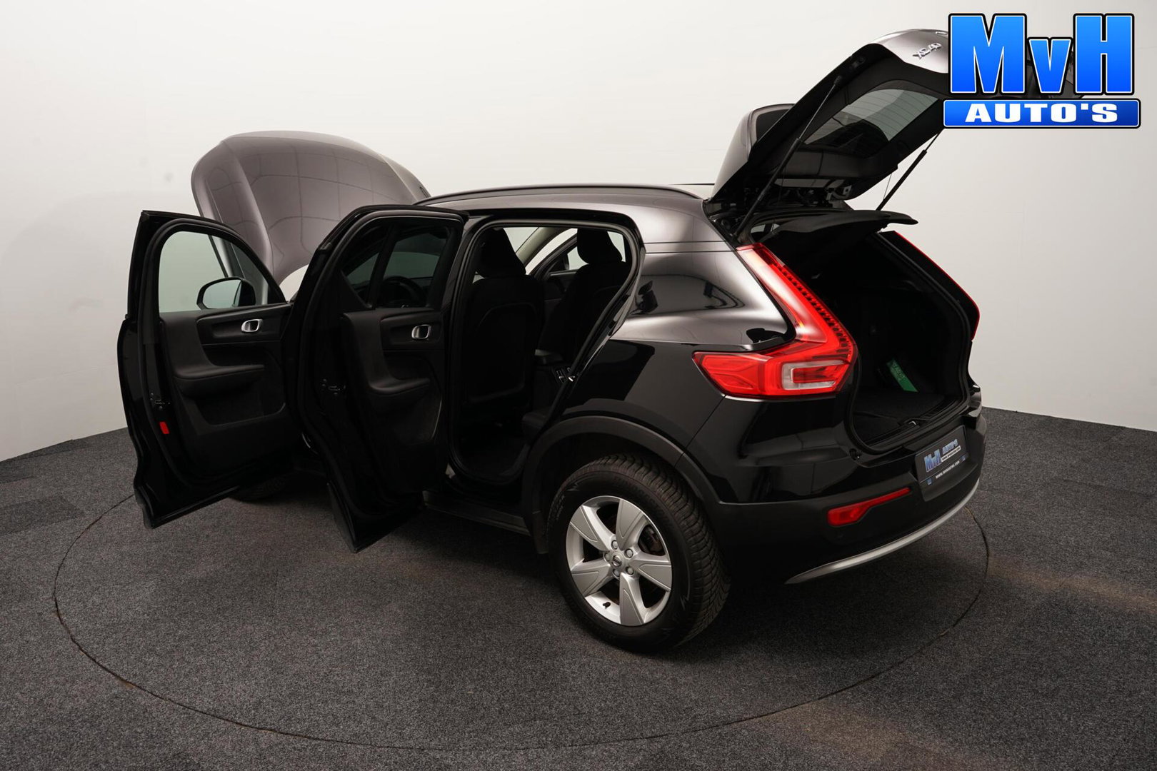 Volvo XC40 2.0 B3 Essential|MHEV|163PK|STOEL/STUUR.VERW|CAMERA