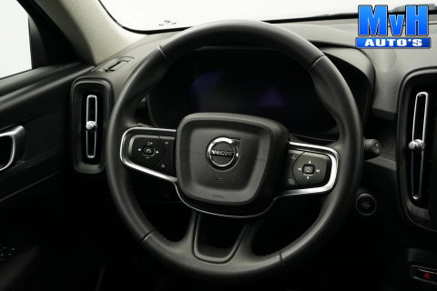 Volvo XC40 2.0 B3 Essential|MHEV|163PK|STOEL/STUUR.VERW|CAMERA