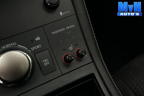 Lexus CT 200h 25th Edition|SCHUIFDAK|CAMERA|STOELVERW|LED|NAP