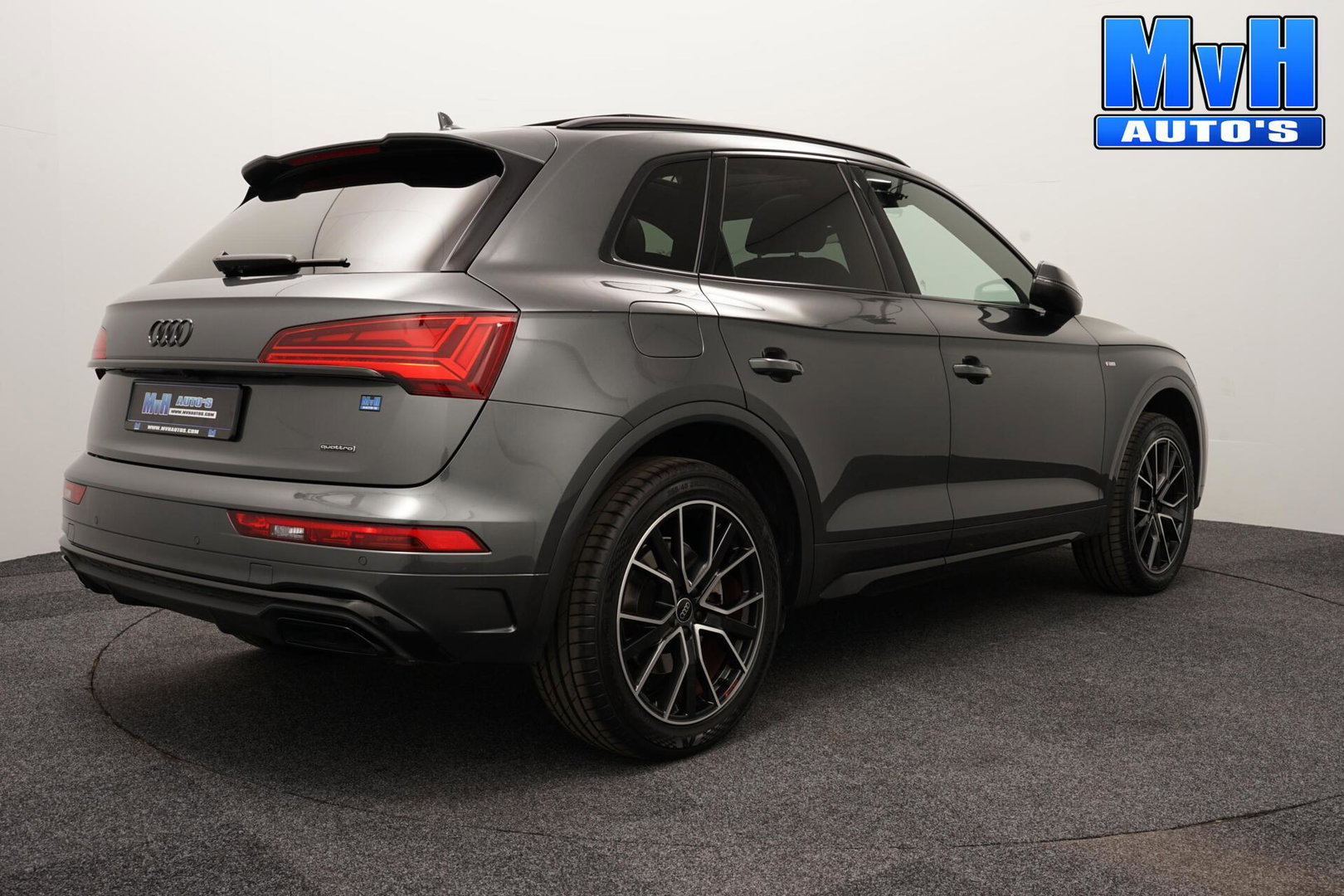 Audi Q5 50 TFSI e S Ed. PHEV|Quattro|300PK|PANO|MATRIX|SOH95%