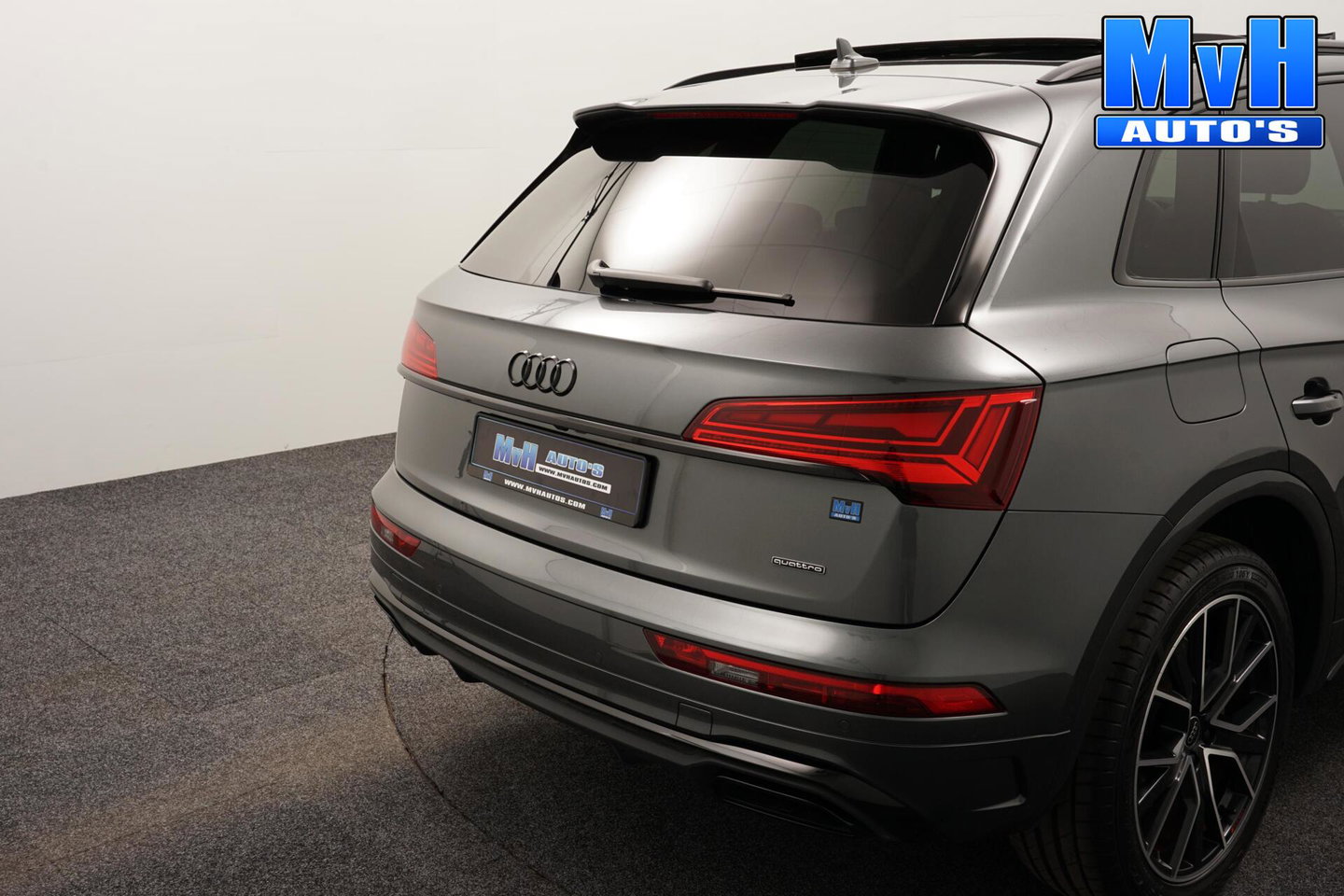 Audi Q5 50 TFSI e S Ed. PHEV|Quattro|300PK|PANO|MATRIX|SOH95%