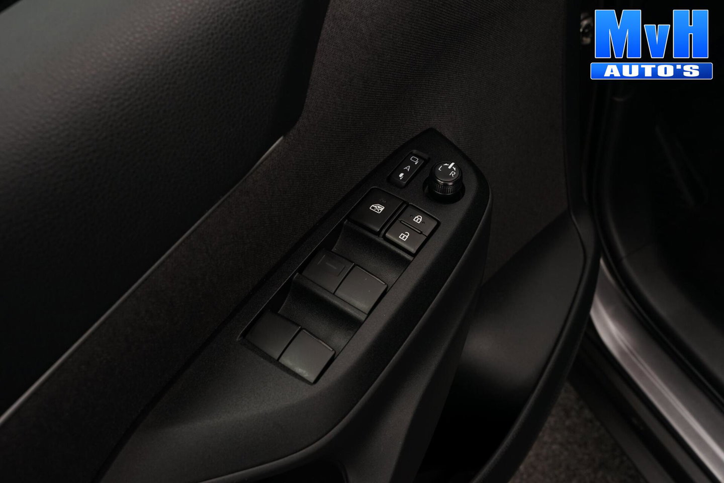 Toyota Yaris Cross 1.5 Hybrid Business Plus|STOELVERW|CAMERA